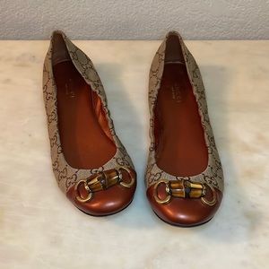 Gucci flats